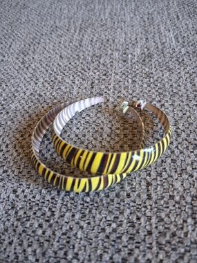 Yellow and Black Striped Hoop Earrings - Women's Fashion Jewelry
